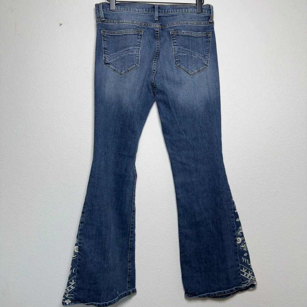 Driftwood Farrah Women Jeans 29" Classic Fit Embroidered Flare Boho Western - Picture 4 of 14